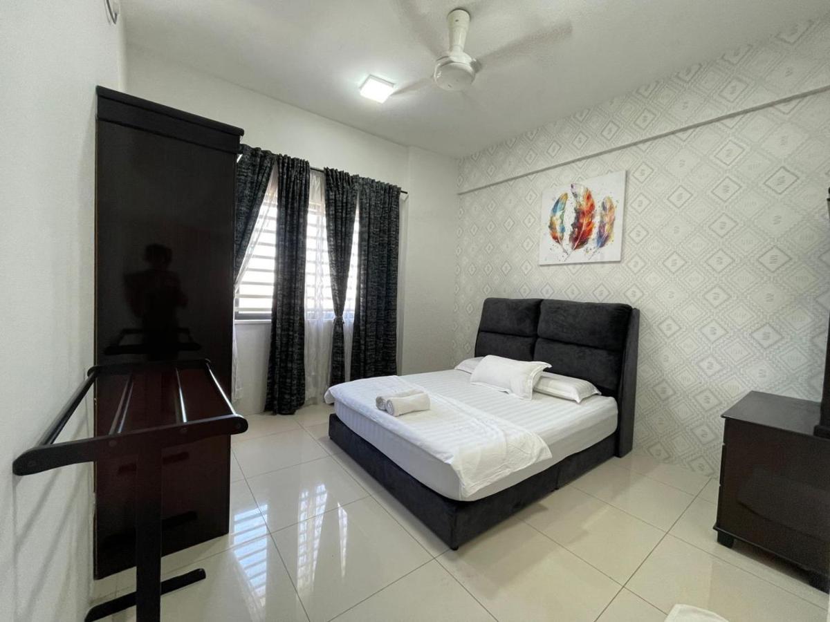 Sunny Seaview@Icon Residence Kuala Terengganu Exterior foto