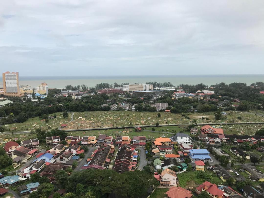 Sunny Seaview@Icon Residence Kuala Terengganu Exterior foto